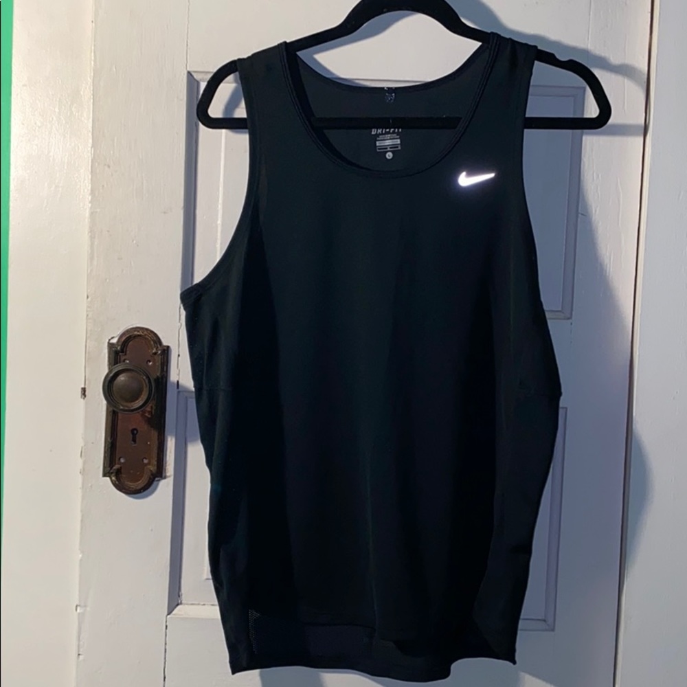 NIKE DRI-FIT TANK TOP!